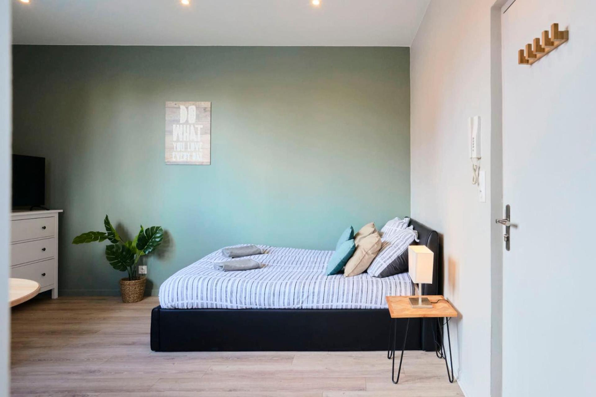 Locationstourcoing - Le Croise Apartment ภายนอก รูปภาพ